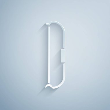 Kağıt kesiği, gri arka planda izole edilmiş Ortaçağ yay simgesi. Ortaçağ silahı. Kağıt sanatı tarzı. Vektör İllüstrasyonu