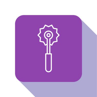 Beyaz çizgili pizza bıçağı ikonu beyaz arka planda izole edilmiş. Pizza kesme tabelası. Çelik mutfak gereçleri. Mor kare düğme. Vektör İllüstrasyonu