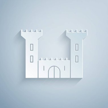 Kağıt kesiği Castle simgesi gri arkaplanda izole edildi. Kale işareti. Kağıt sanatı tarzı. Vektör İllüstrasyonu