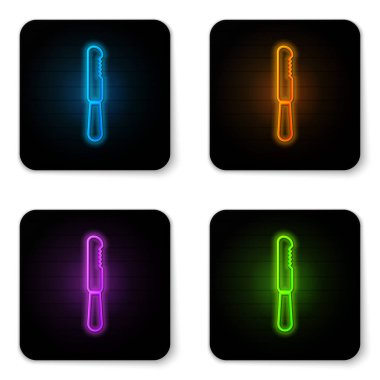 Parlayan neon kullan-at plastik bıçak ikonu beyaz arka planda izole edilmiş. Siyah kare düğme. Vektör İllüstrasyonu