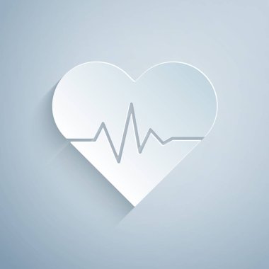 Kağıt kesiği kalp atış hızı simgesi gri arkaplanda izole edildi. Kalp atışı işareti. Kalp atışı ikonu. Kardiyogram simgesi. Kağıt sanatı tarzı. Vektör İllüstrasyonu