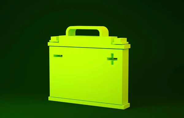 Ícone da bateria do carro amarelo isolado no fundo verde. Acumulador de energia da bateria e bateria acumulador de eletricidade. Conceito de minimalismo. 3D ilustração 3D render — Fotografia de Stock