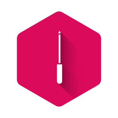 Beyaz Bıçak bileyicisi simgesi uzun gölgeli izole edilmiş. Pembe altıgen düğmesi. Vektör İllüstrasyonu