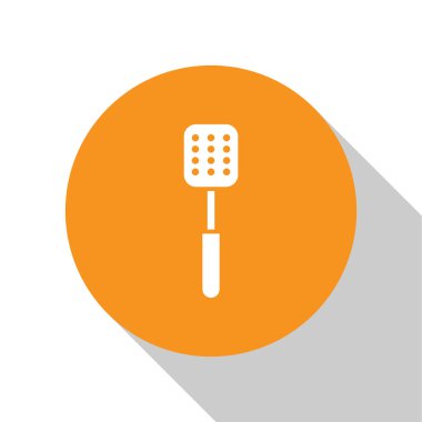 Beyaz Spatula simgesi beyaz arkaplanda izole edildi. Mutfak spatula ikonu. Barbekü spatula işareti. Barbekü ve ızgara aleti. Turuncu daire düğmesi. Vektör İllüstrasyonu