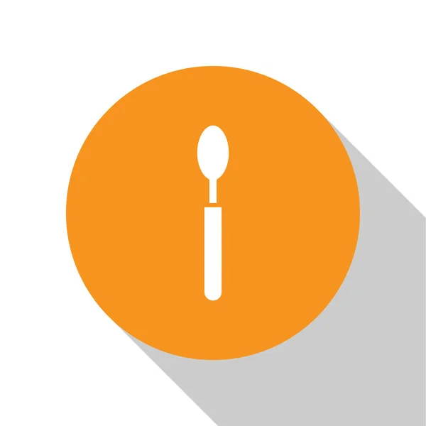 白い背景に隔離された白いスプーンのアイコン 調理器具 カトラリーサインオレンジ色の円ボタン ベクトルイラストレーション — ストックベクタ