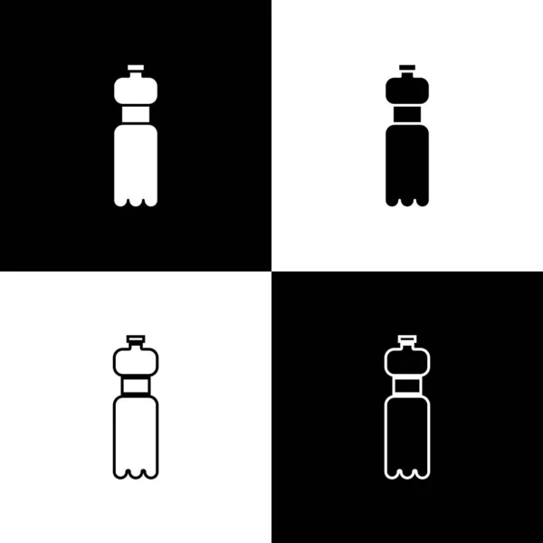 Set Fles Met Water Pictogram Geïsoleerd Zwart Wit Achtergrond Soda — Stockvector