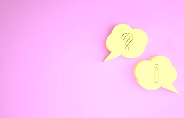 Burbujas de habla amarilla con icono de pregunta y exclamación aislado sobre fondo rosa. Signo FAQ. Copia archivos, charla burbuja de voz y gráfico. Concepto minimalista. 3D ilustración 3D render —  Fotos de Stock