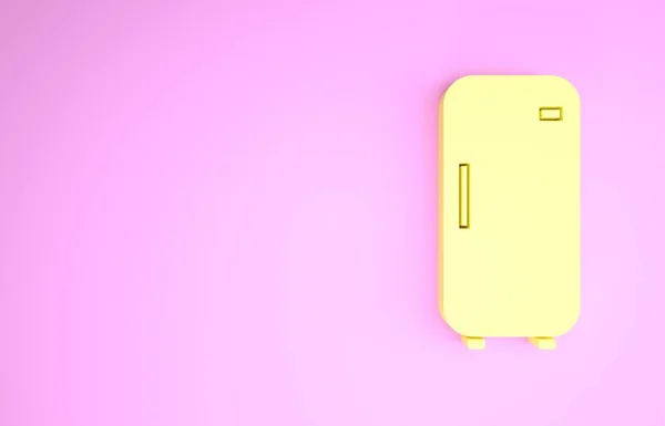 Icono amarillo del refrigerador aislado sobre fondo rosa. Refrigerador congelador refrigerador. Tecnología y electrodomésticos. Concepto minimalista. 3D ilustración 3D render —  Fotos de Stock