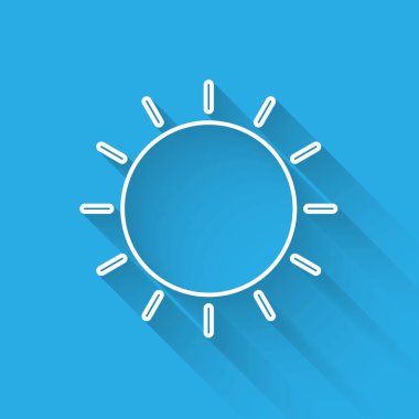 Beyaz çizgi güneş ikonu uzun gölgeli izole edilmiş. Yaz sembolü. Güneşli bir gün. Vektör İllüstrasyonu