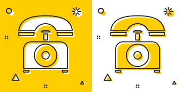 Siyah Telefon simgesi sarı ve beyaz arka planda yalıtılmış. Sabit telefon. Rastgele dinamik şekiller. Vektör İllüstrasyonu