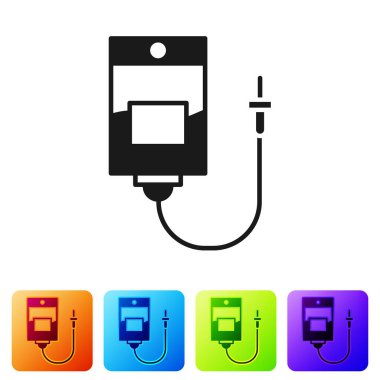 Siyah serum torbası simgesi beyaz arkaplanda izole edildi. Kan torbası. Kan bağışı konsepti. Tedavi ve terapi kavramı, kemoterapi. Renkli kare düğmelerle simgeleri ayarla. Vektör İllüstrasyonu