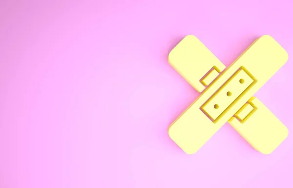 Gul Crossed bandage gips ikon isolerad på rosa bakgrund. Medicinskt plåster, självhäftande bandage, flexibelt tygbandage. Minimalistiskt koncept. 3D-illustration 3D-återgivning — Stockfoto