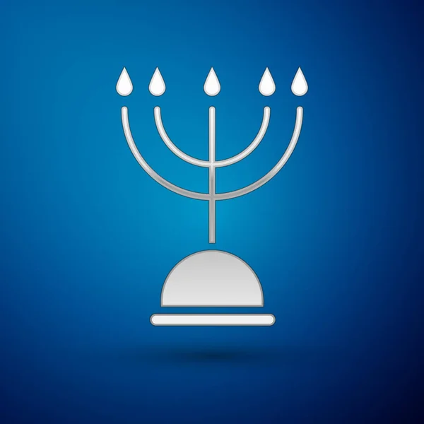 Icono Plata Hanukkah Menorah Aislado Sobre Fondo Azul Hanukkah Símbolo — Vector de stock