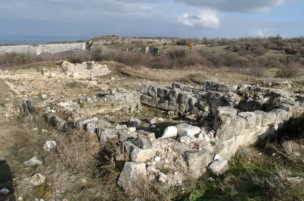 Plateau Mangup-boerenkool in de Krim — Stockfoto