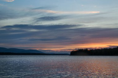Sunset bulvarında göl Kolvitsa