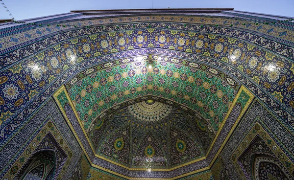 Qom에서 모스크 — 스톡 사진