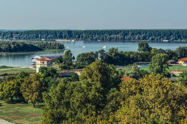 Pohled na řeku Dunaj — Stock fotografie