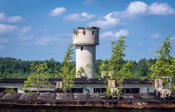 Cidade abandonada na Letónia — Fotografia de Stock