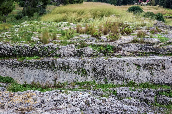 Oude ruïnes in syracuse — Stockfoto