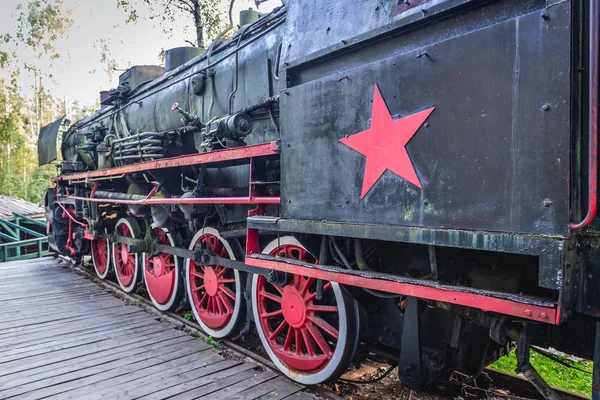 Vieja locomotora de tren — Foto de Stock