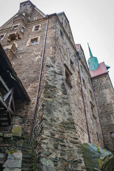 Castelo na aldeia de Sucha — Fotografia de Stock