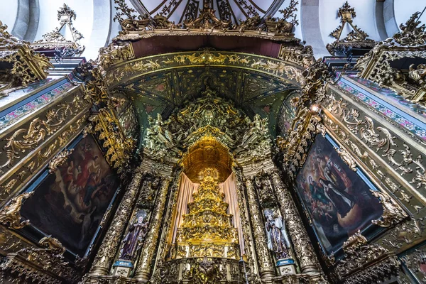 Iglesia en Oporto —  Fotos de Stock