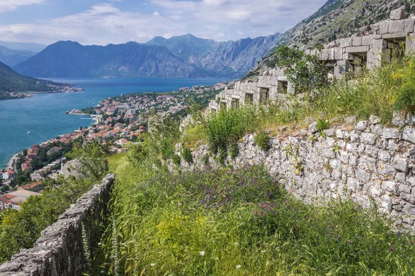 Ruinas en Kotor —  Fotos de Stock