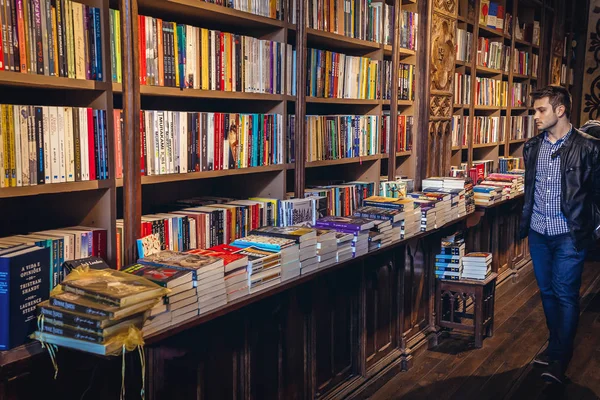 Librería Lello en la ciudad de Porto —  Fotos de Stock