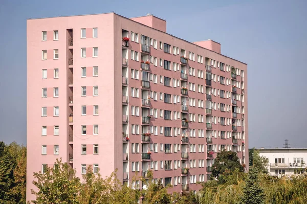 Bostadshus i Warszawa — Stockfoto