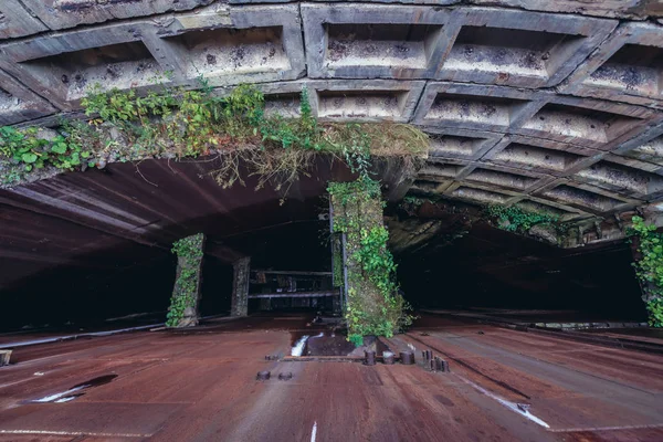 Vieux bunker en Moldova — Photo