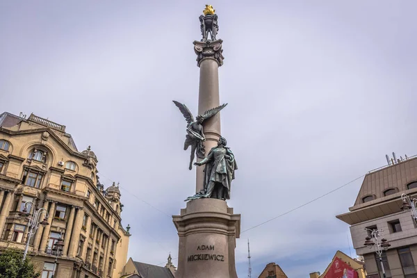 Άγαλμα Mickiewicz στο Lviv — Φωτογραφία Αρχείου