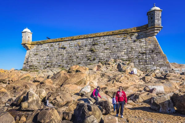 Fortaleza antigua en la ciudad de Porto — Foto de Stock