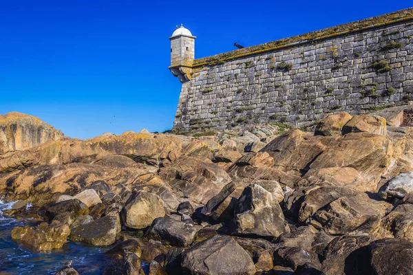 Fortaleza antigua en la ciudad de Porto — Foto de Stock