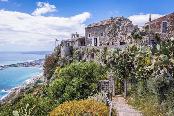 Taormina cidade na ilha da Sicília — Fotografia de Stock