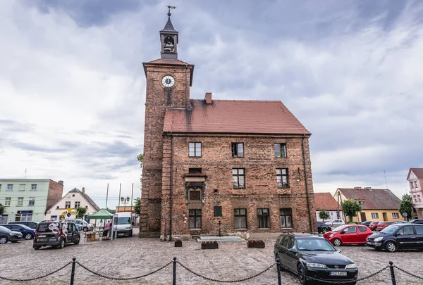 Rathausgebäude in Obrzycko — Stockfoto