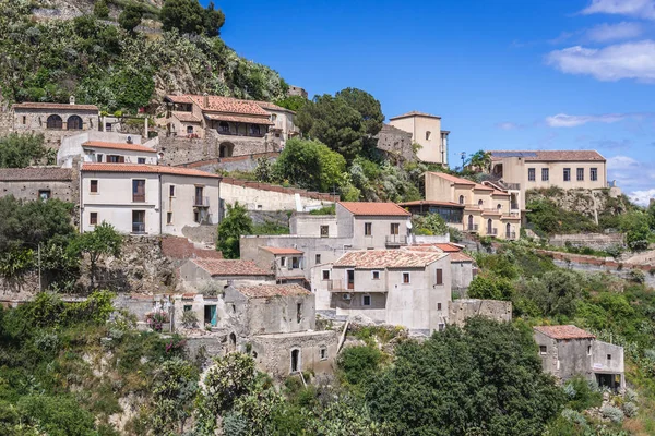 Ville de Savoca sur l'île de Sicile — Photo