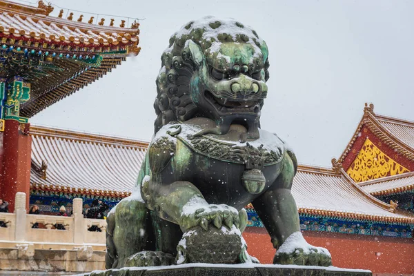 Traditional Lion Sculpture Front Gate Supreme Harmony Forbidden City Main — Stock Photo, Image