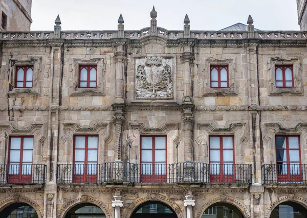 スペインのジョン市のRevillagigedo宮殿のファサード — ストック写真