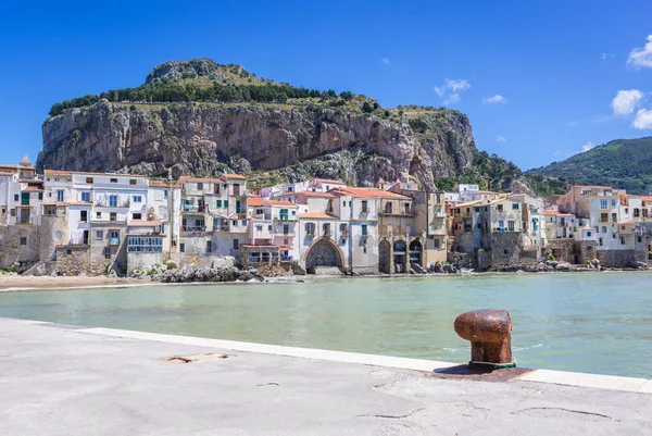 Parte Histórica Ciudad Cefalú Isla Sicilia Italia Vista Con Monte — Foto de Stock