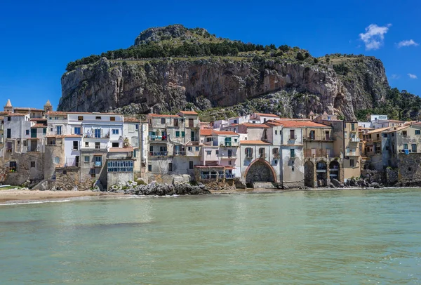 Parte Histórica Ciudad Cefalú Isla Sicilia Italia Vista Con Monte — Foto de Stock