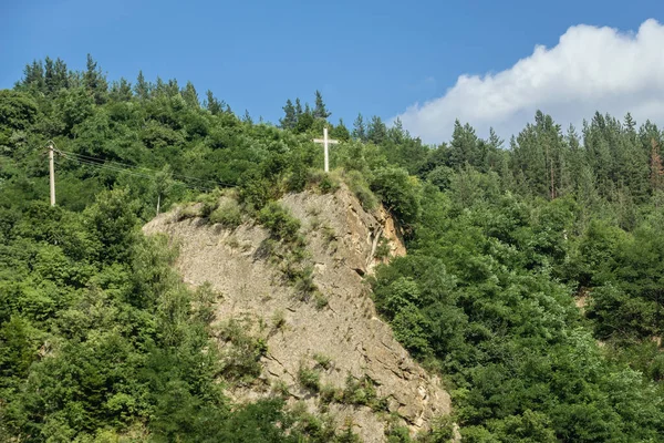 Croce Una Collina Rocciosa Nel Distretto Buzau Romania — Foto Stock