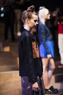 Nyfw Sprin yaz 2016'timo Weiland tanıtım