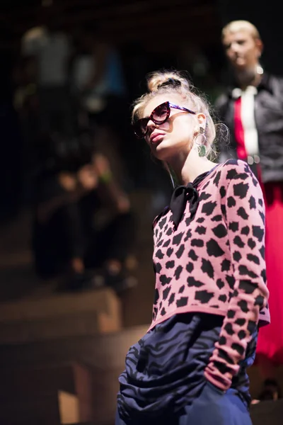 Nyfw Sprin yaz 2016'timo Weiland tanıtım