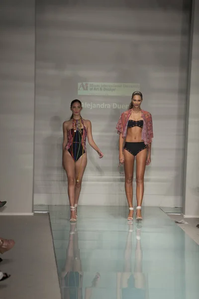 Pokaz mody w Miami — Zdjęcie stockowe