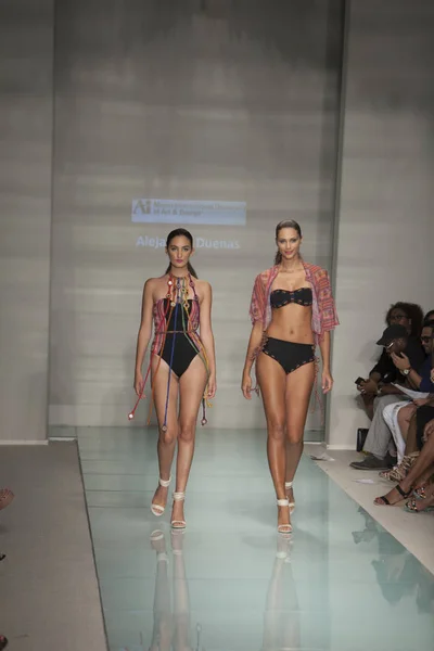 Miami Fashion Show — Stock Photo, Image