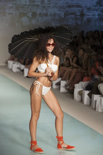 Funkshion Swimweek 2016 年 — 图库照片