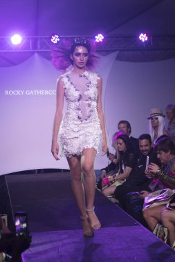 Rocky Gathercole defile Art Basel 2016