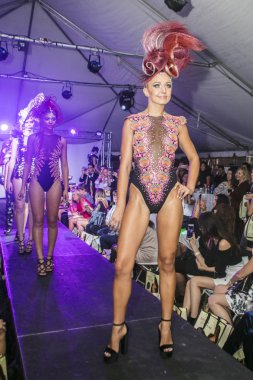 Rocky Gathercole defile Art Basel 2016