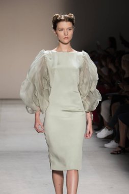 Irina Vitjaz moda gösterisi ilkbahar yaz 2017