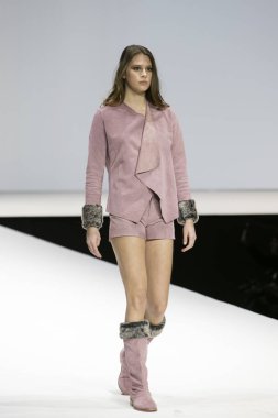 Sebahat sanat defile sonbahar kış 2017